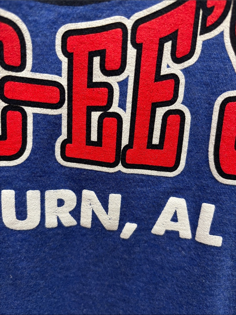 Buc-ee's Women's Blue Graphic Short Sleeve Tee - Picture 3 of 4
